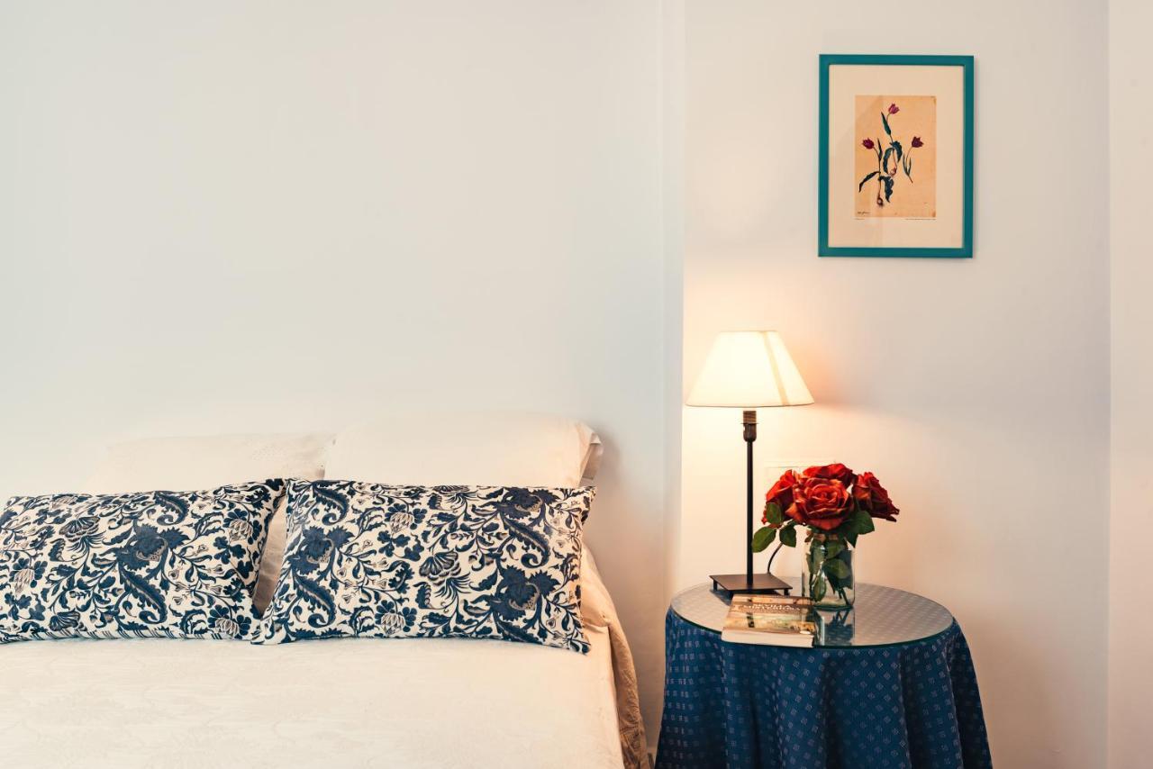 Apartamentos San Pedro Севілья Екстер'єр фото