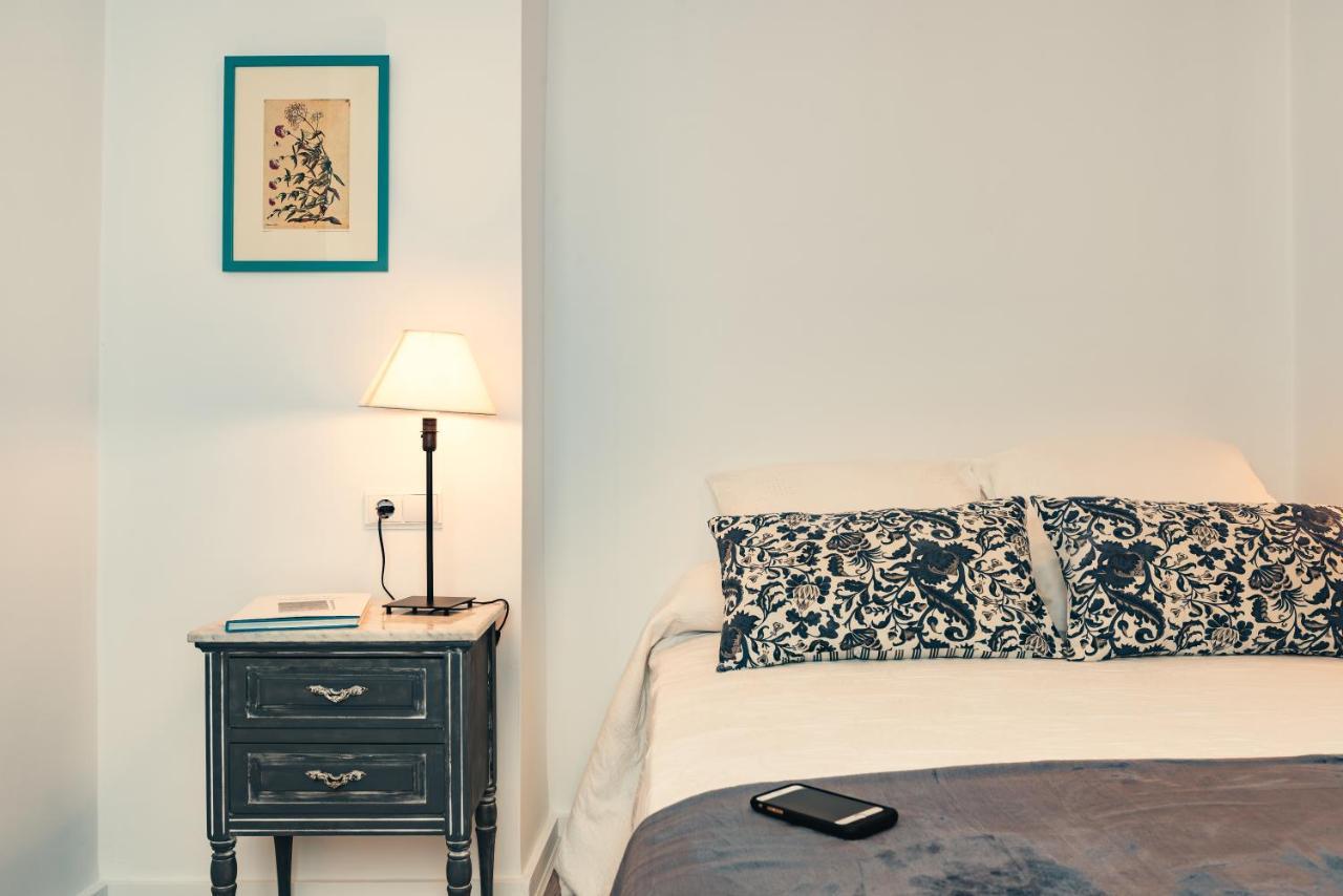Apartamentos San Pedro Севілья Екстер'єр фото